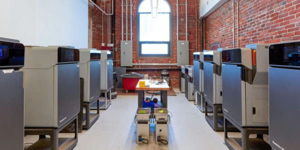 Multiple SLS 3D printers in a room